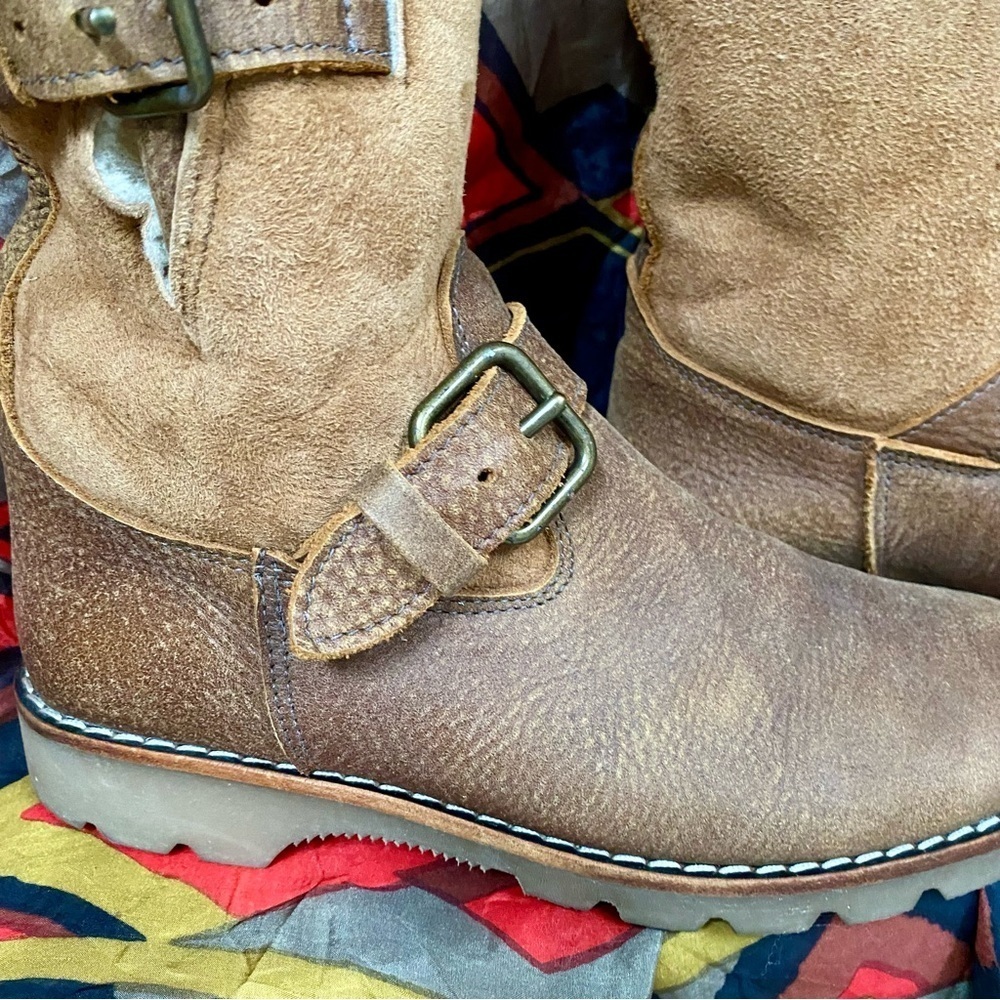 Rare ROOTS shearling TRIBE winter boots w cabin cottage farmhouse vibe - Picture 7 of 16
